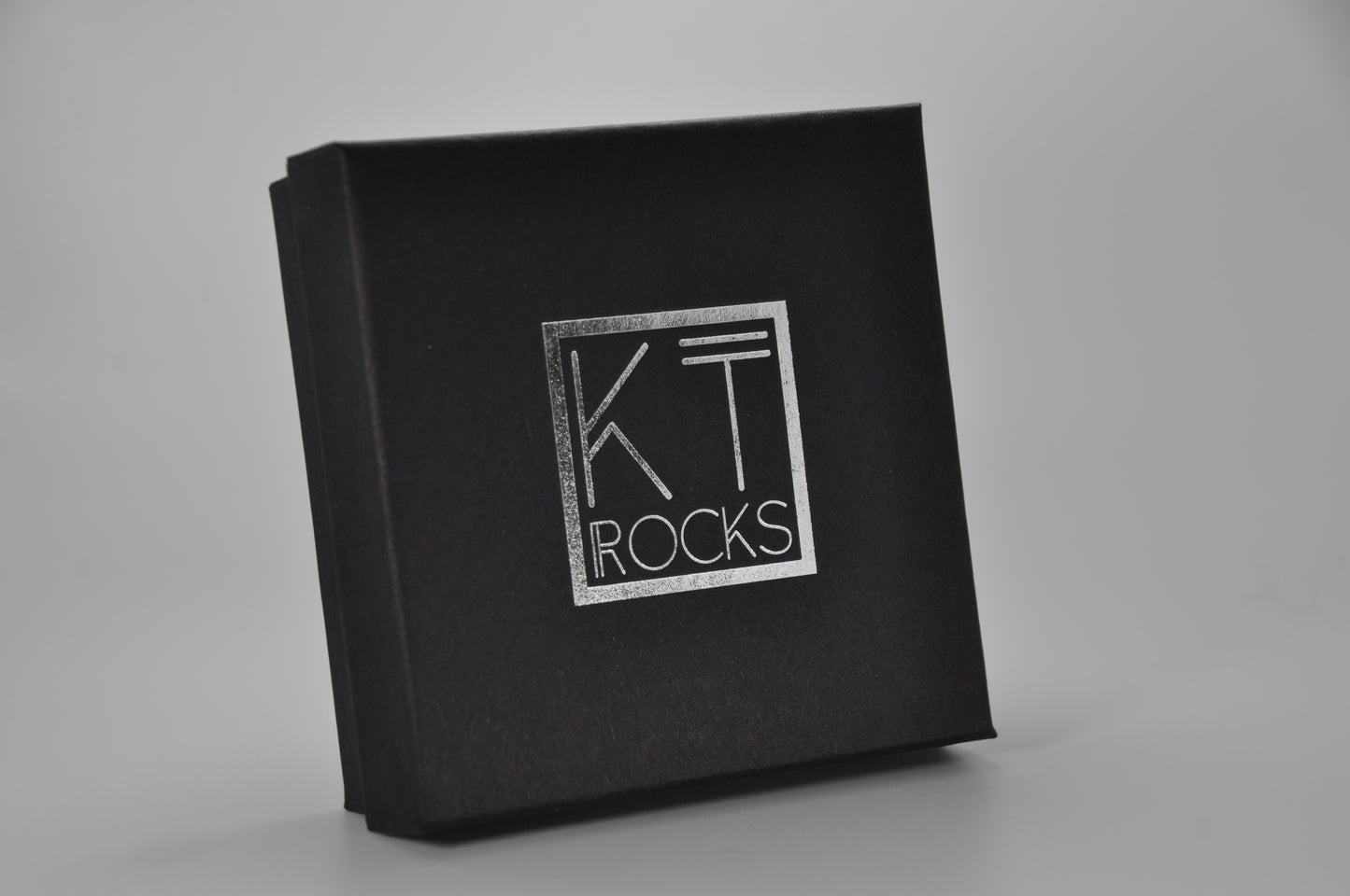 White Buffalo Oval Ring