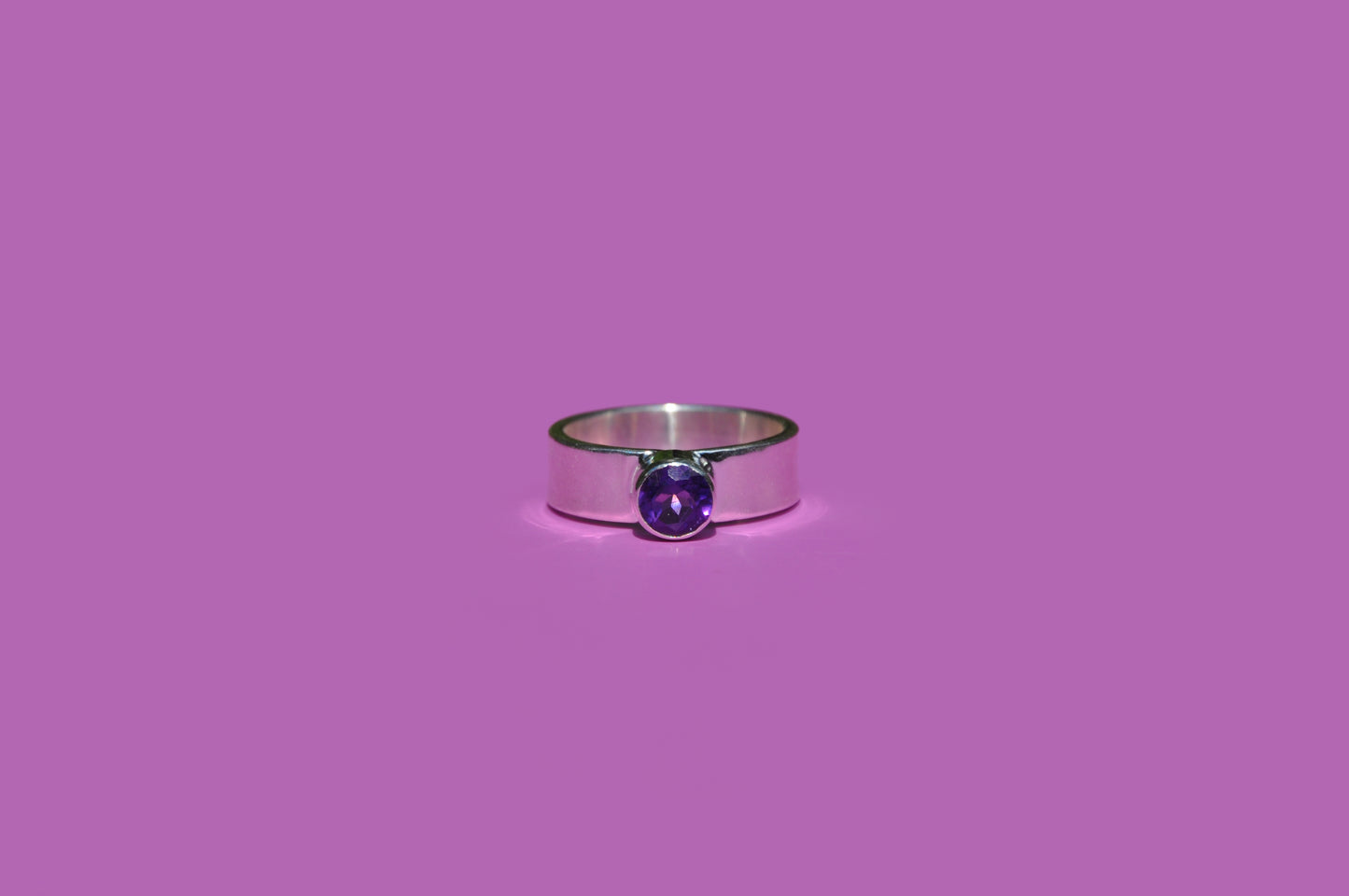Amethyst Tube Set Ring