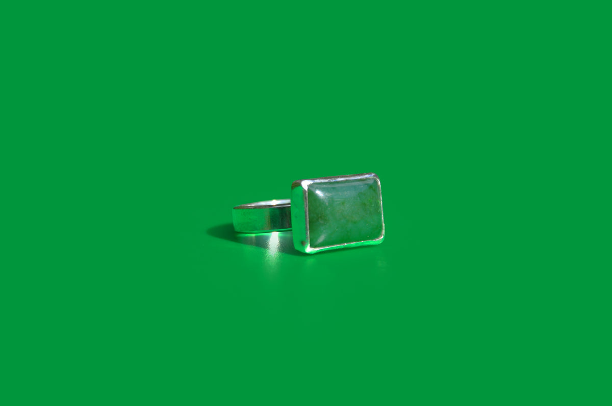 Nephrite Jade Horizontal Ring
