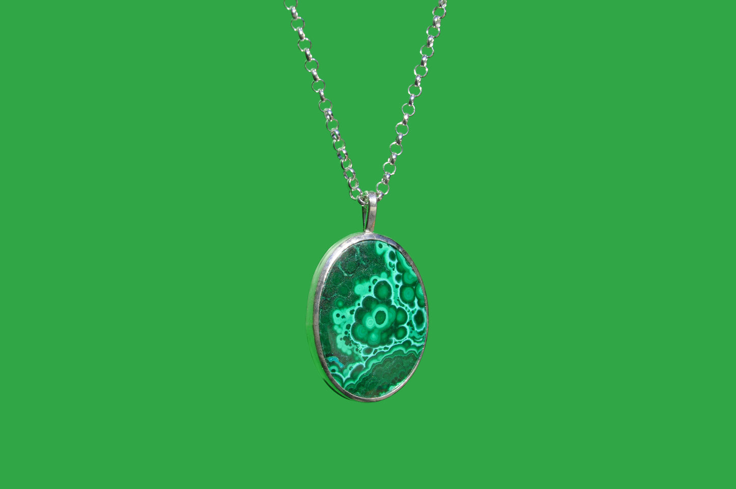 Malachite Oval Pendant Necklace