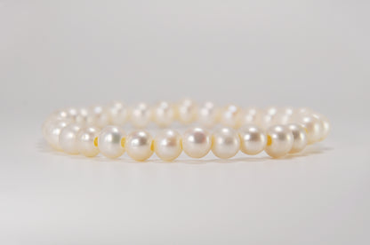 Pearl Elastic Beaded Bracelet